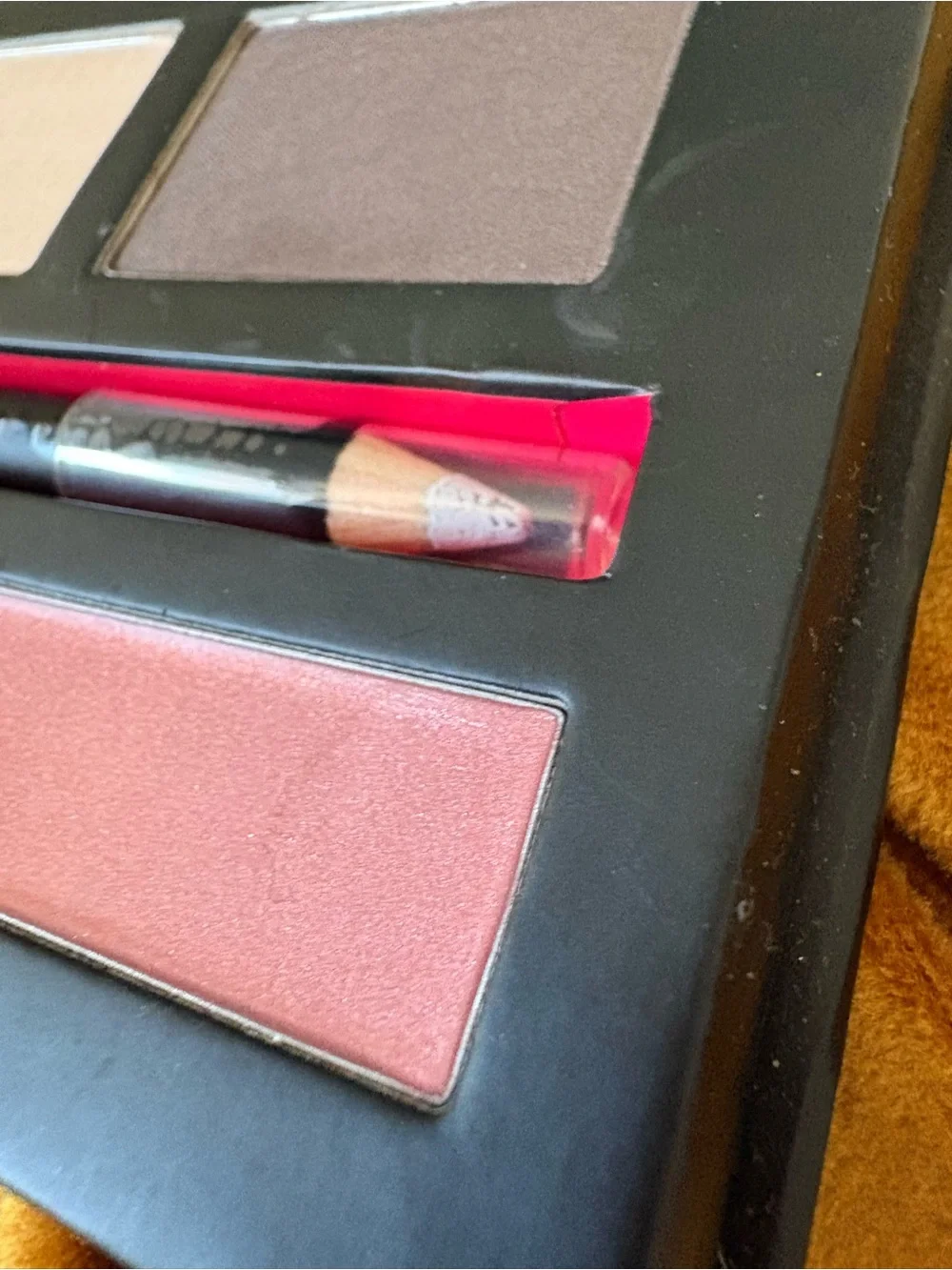JK Jemma Kidd Fashion Palette: Imagine Effortless Smokey Eyes and Nude Lips